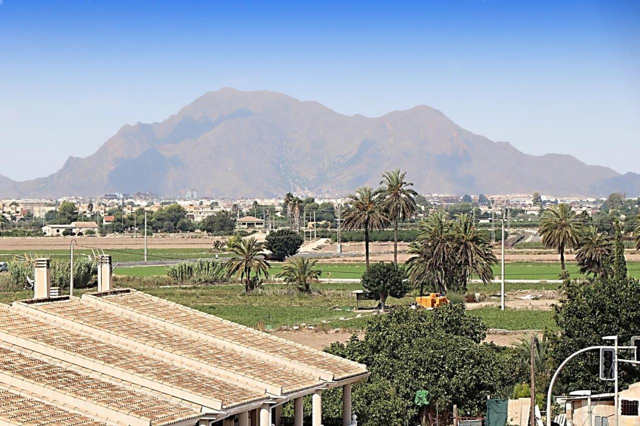 New Villa With Rooftop Terrace And Pool Daya Nueva المظهر الخارجي الصورة