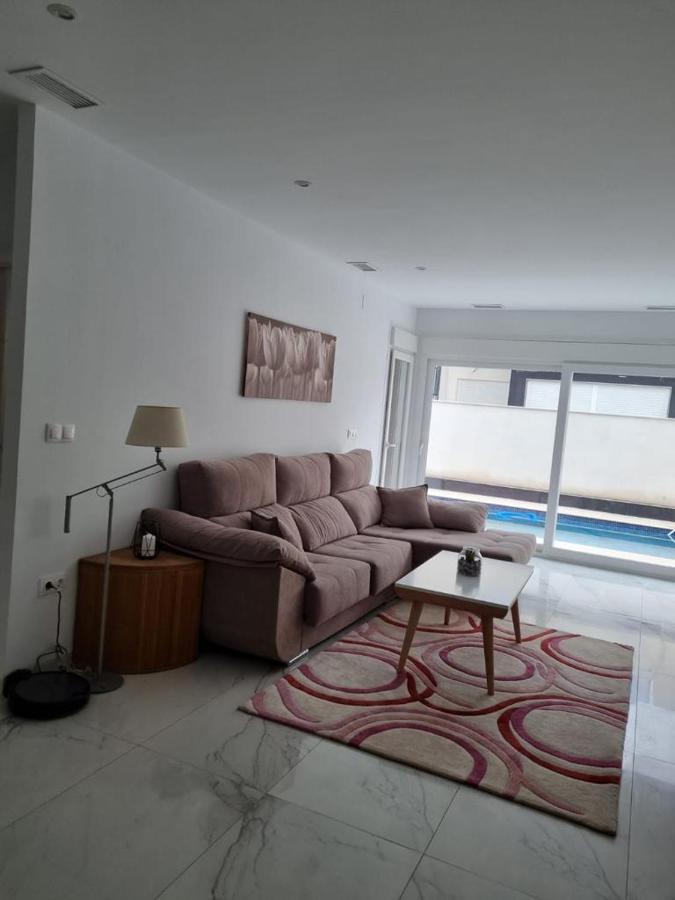 New Villa With Rooftop Terrace And Pool Daya Nueva المظهر الخارجي الصورة