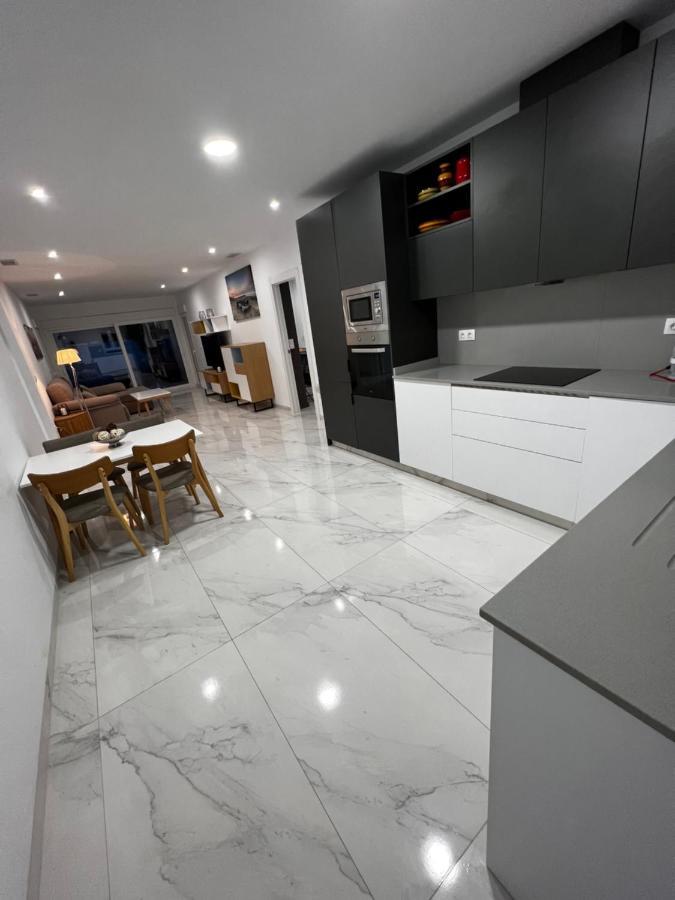 New Villa With Rooftop Terrace And Pool Daya Nueva المظهر الخارجي الصورة