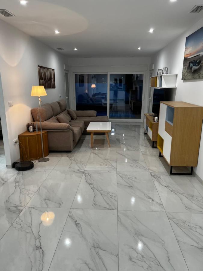 New Villa With Rooftop Terrace And Pool Daya Nueva المظهر الخارجي الصورة